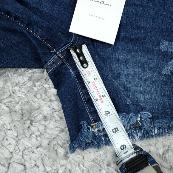 Kancan Dark Wash Blue High Rise Fray Hem Jean Denim Shorts Size 0 23 Stretch - Picture 3 of 6